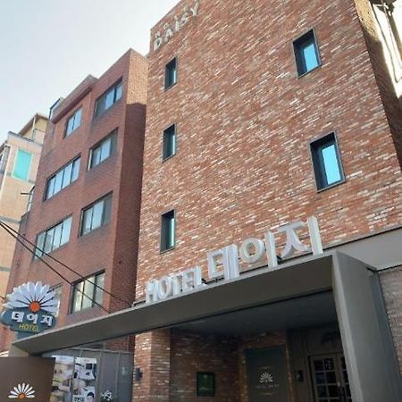 Hotel Daisy Сеул Экстерьер фото