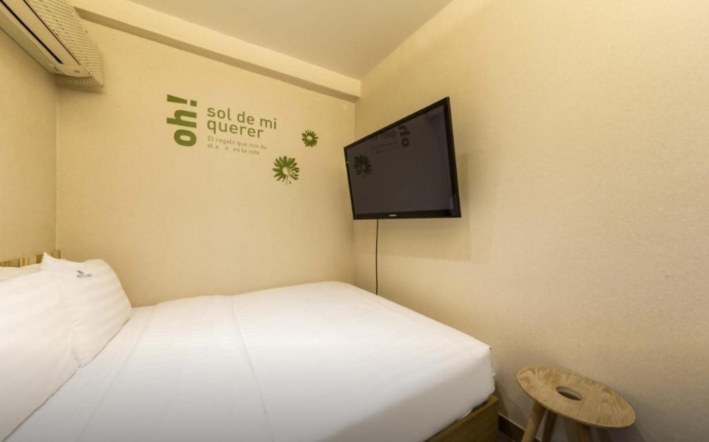 Hotel Daisy Сеул Экстерьер фото